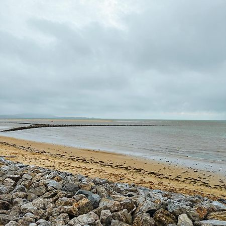 Y Doc At World Horizons Community Hub Vandrerhjem Llanelli Eksteriør bilde