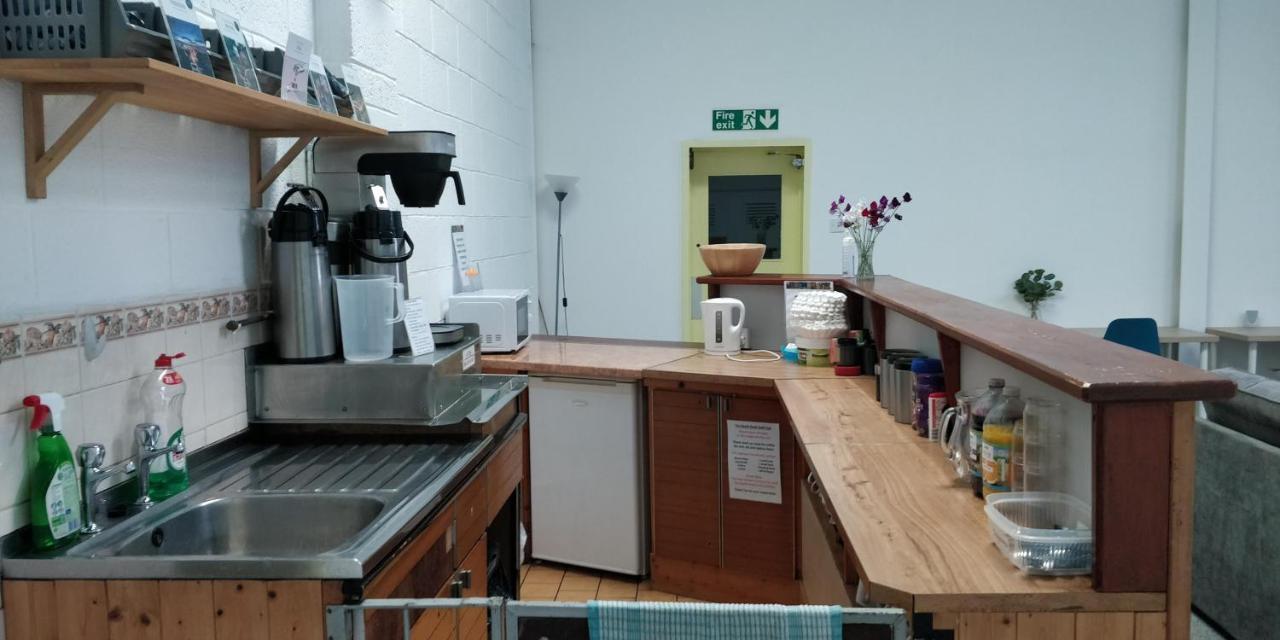 Y Doc At World Horizons Community Hub Vandrerhjem Llanelli Eksteriør bilde