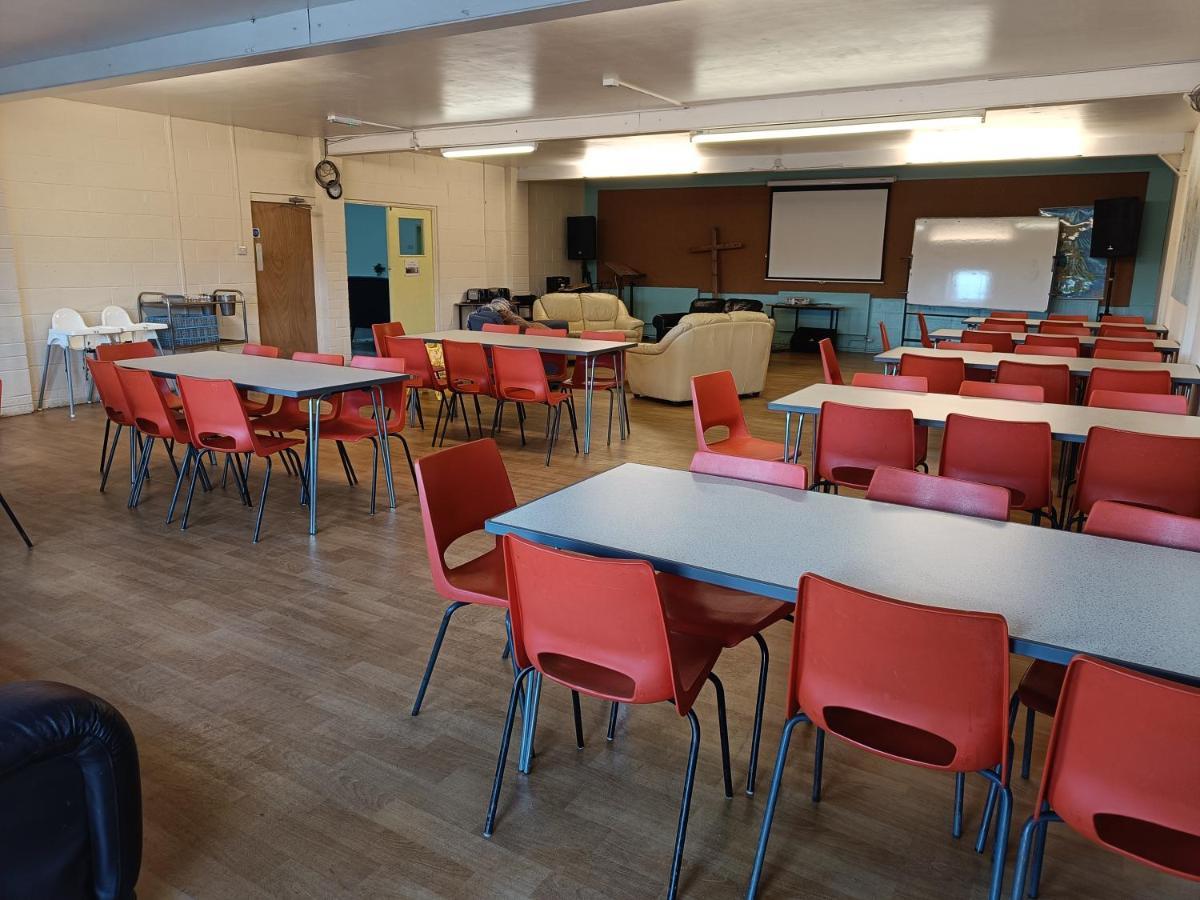 Y Doc At World Horizons Community Hub Vandrerhjem Llanelli Eksteriør bilde